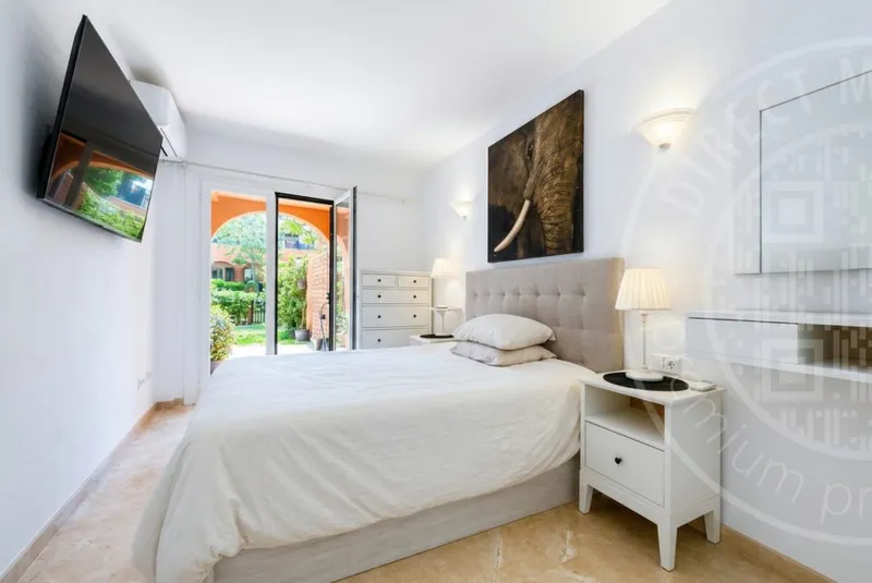 260605 – Sunny Duplex Apartment — photo 6