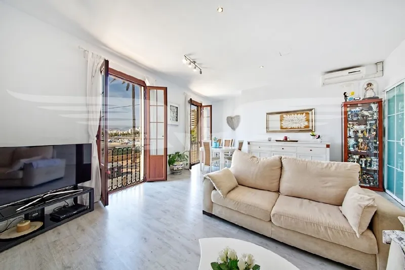 Portixol | Large apartment with harbour views — photo 5