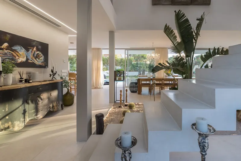 Modern Villa in Luxury Area of Santa Ponsa — photo 4