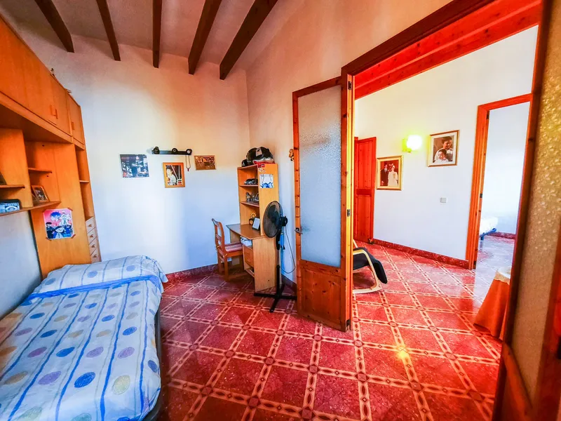 Ref. 2395T – Andratx – Town house in very good condition located in a quiet residential area — photo 7