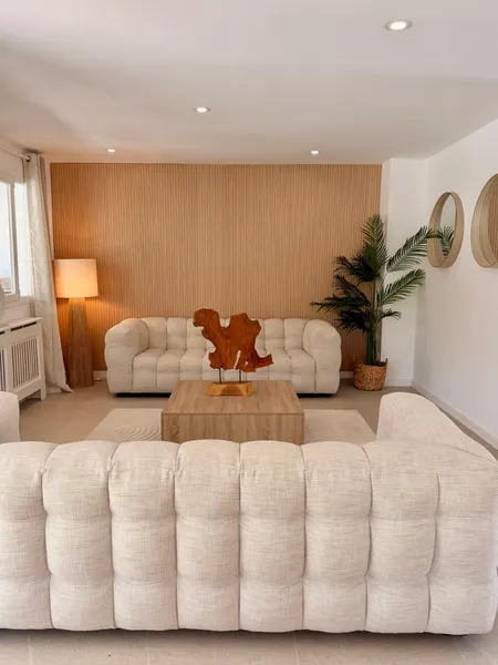 Mediterranean living in an elegant renovated villa in Santa Ponsa — photo 7