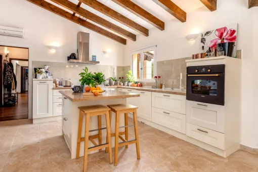Binissalem, magnificent estate with views of the Tramuntana and stables in Binissalem — photo 7