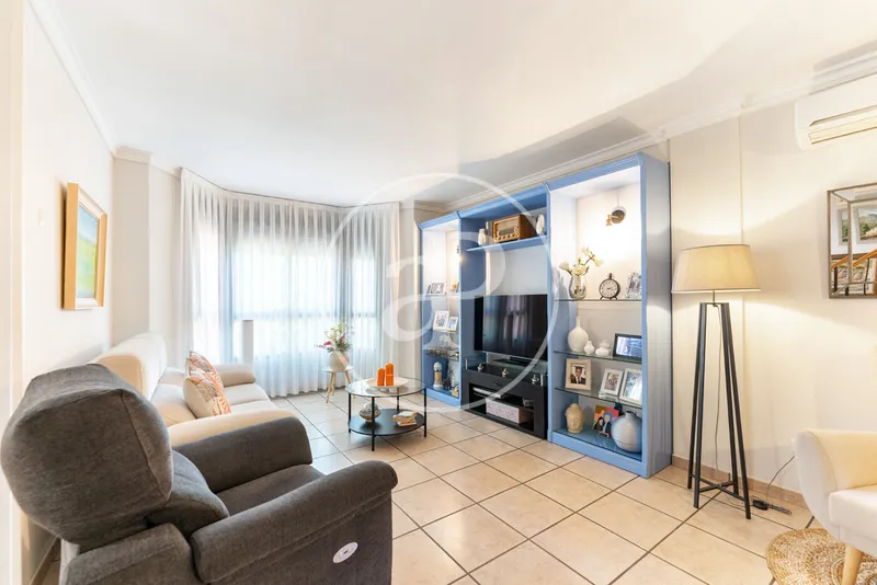 Semi-detached house for sale on Josep Pla Street — photo 5