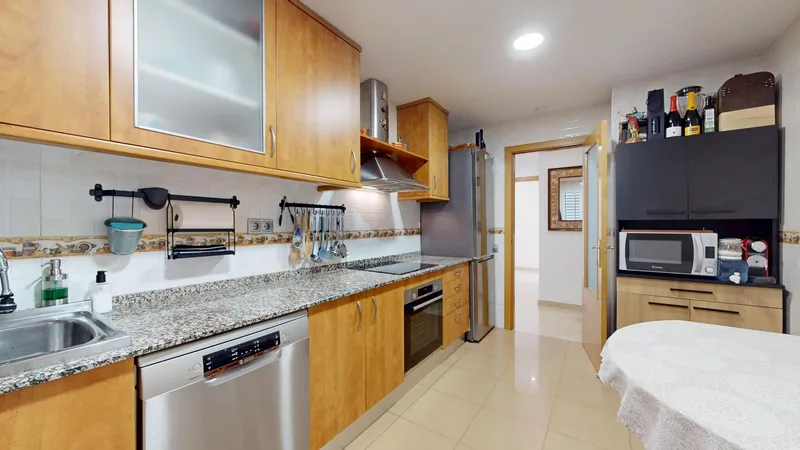 Reformed flat with parking and storage room in Son Rullán, Palma — photo 4