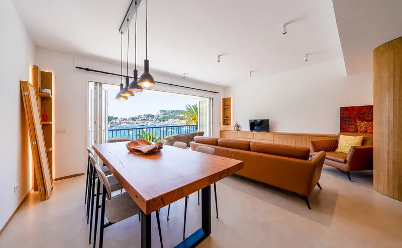 Spectacular beachfront apartment in Playa d'en Rep — photo 7