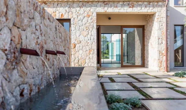 Spectacular newly built rustic finca in Santanyi — photo 3