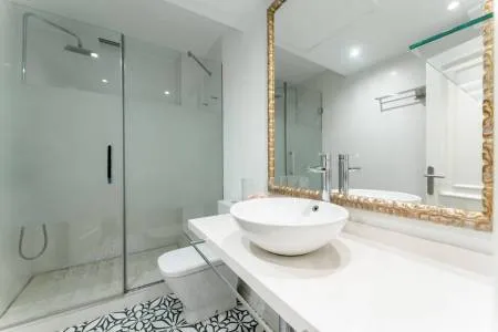 Flat - Palma de Mallorca (Cort), Built Surface 156m2, 3 Bedrooms, 2 Bathrooms, 800 Distance to the Sea, Lift. — photo 5