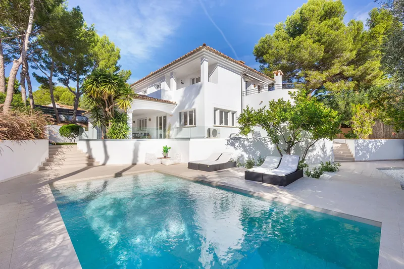 Exclusive villa with Mediterranean lifestyle — photo 1