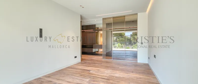 Spacious, newly built contemporary villa in Santa Ponsa with stunning views — photo 12