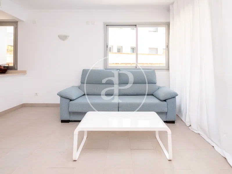 Apartment for rent in Camp de Mar — photo 3