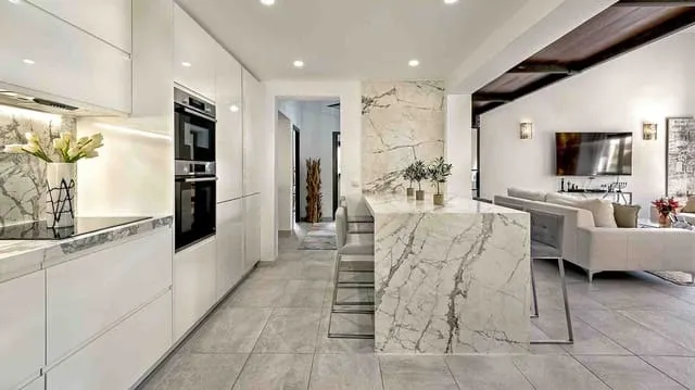 Villa for sale in Costa de la Calma, Calvià, Mallorca — photo 8