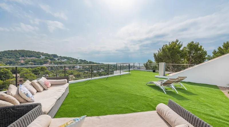 Luxury villa with sea views in Costa den Blanes — photo 12
