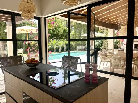 Villa — photo 3