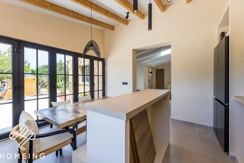 Fantastic rustic finca recently renovated for long-term rental, 3 minutes from the town center. — photo 8