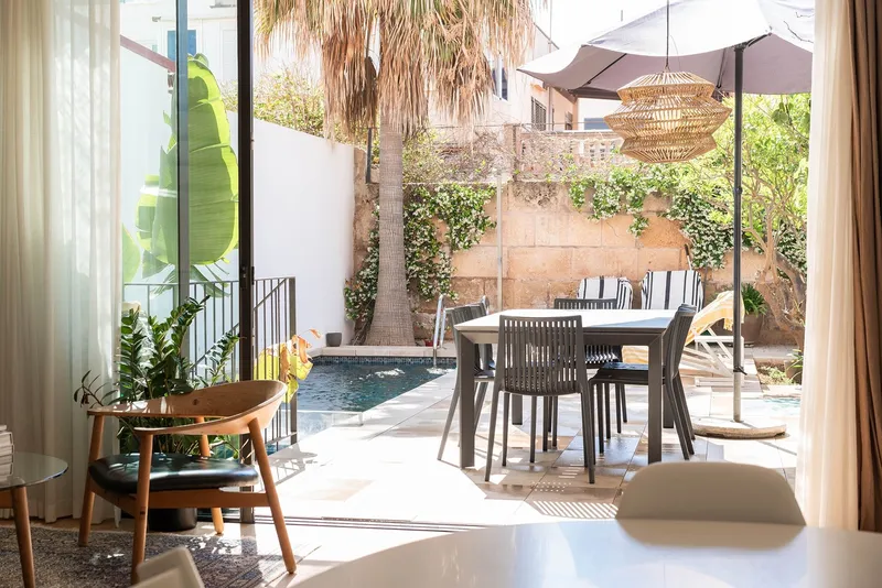 Townhouse with pool, garden and large terraces in Son Espanyolet — photo 12