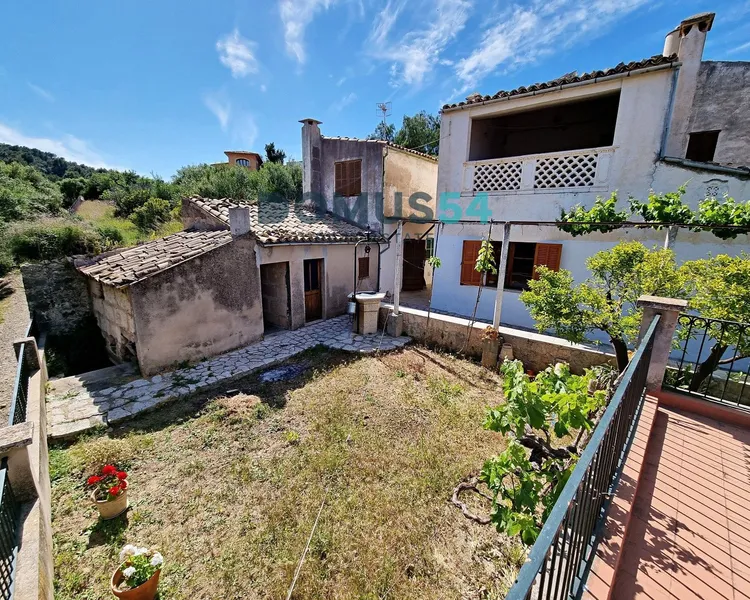 Town house to reform in Selva — photo 5