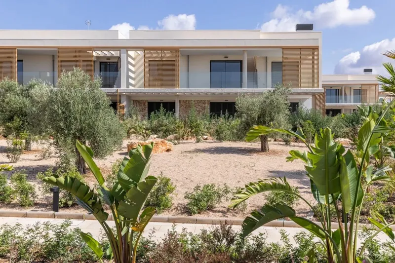 Top quality apartment for sale in Es Trenc with sunny terraces and sea views — photo 7