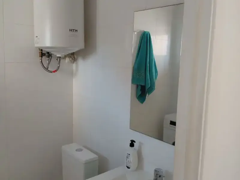 Private seller sells furnished studio — photo 6