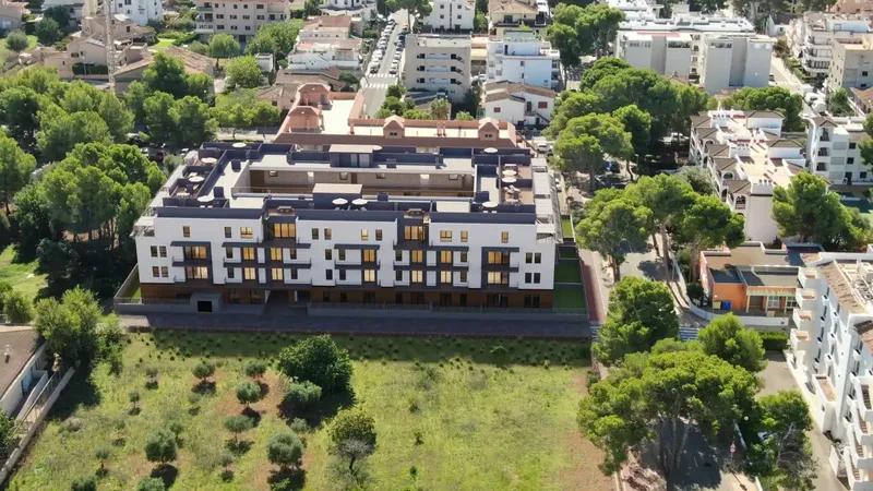 Discover Residencial Cala Bona, a unique opportunity to enjoy a home in one of the most desired places in Mallorca. The construction — photo 8