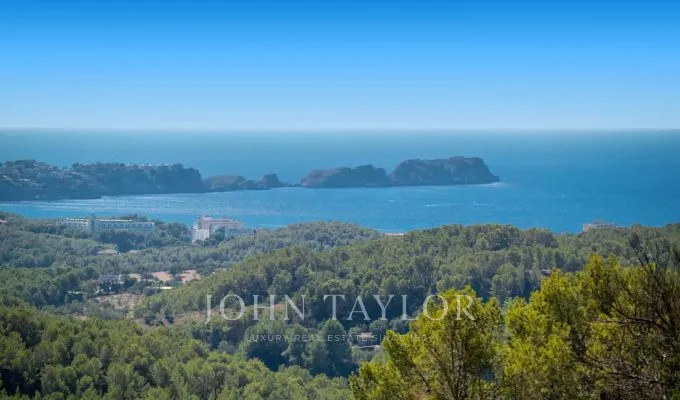 House for Sale in Es Capdellà — photo 1