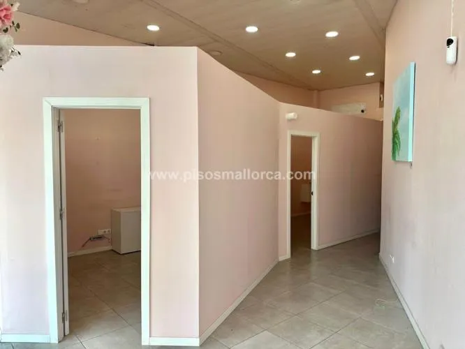 Commercial Premises. Palma de Mallorca, Schools Area — photo 6