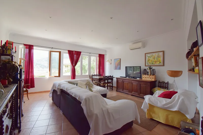 Bright apartment with beautiful views of Port de Sóller — photo 3