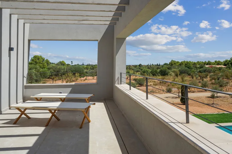 Impressive Newly Built Estate in Santa Maria — photo 11