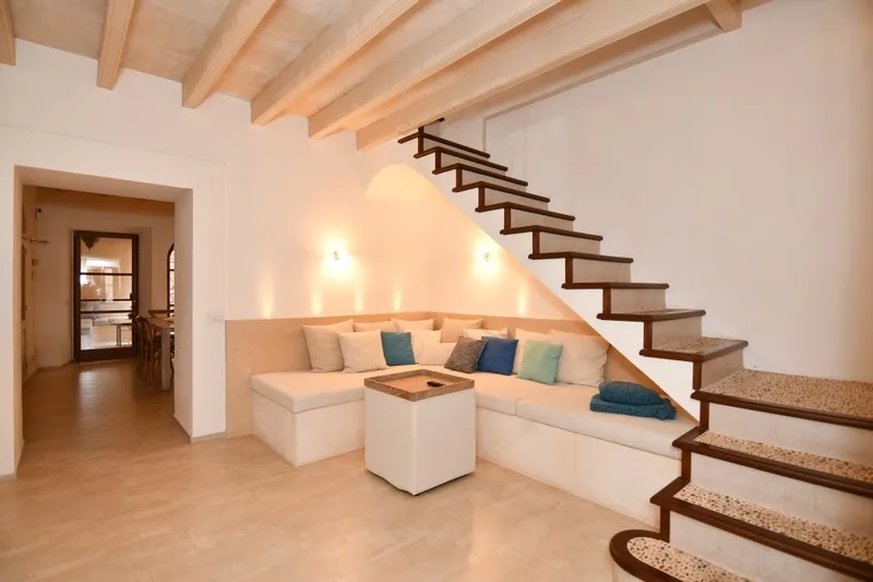 Authentic village house renovated in an exquisite style just a few metres from the Plaza — photo 11