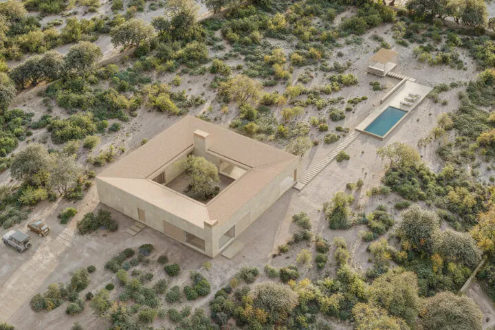Rustic plot of 14,700 m² with project and electricity supply near Ses Salines — photo 1