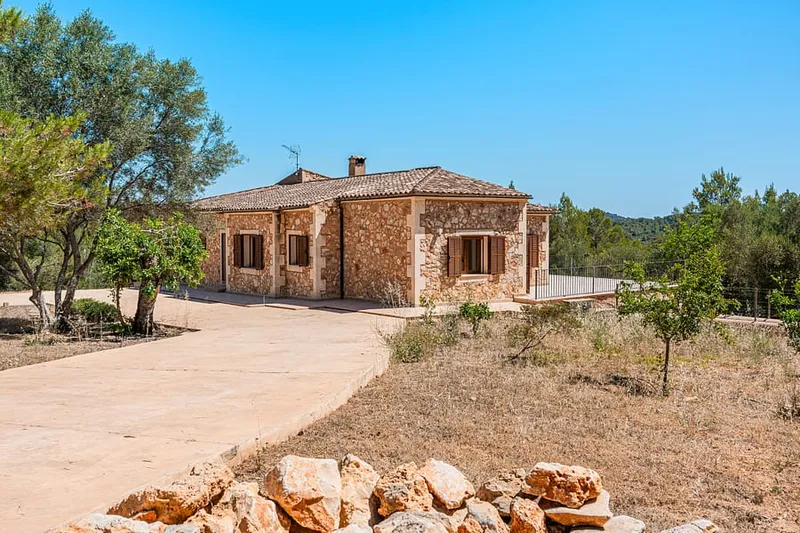 Authentic rural finca with panoramic views in Felanitx — photo 6