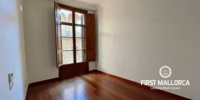 Exclusive apartment in the old town of Palma — photo 7
