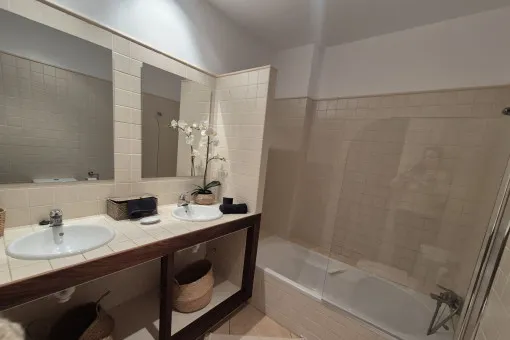 Llucmajor: Spacious and tasteful townhouse with a fantastic rooftop terrace and sunny patio — photo 10