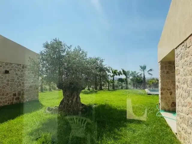 Discover this charming romantic finca located just 10 minutes from the vibrant city of Manacor and very close to the prestigious school — photo 8