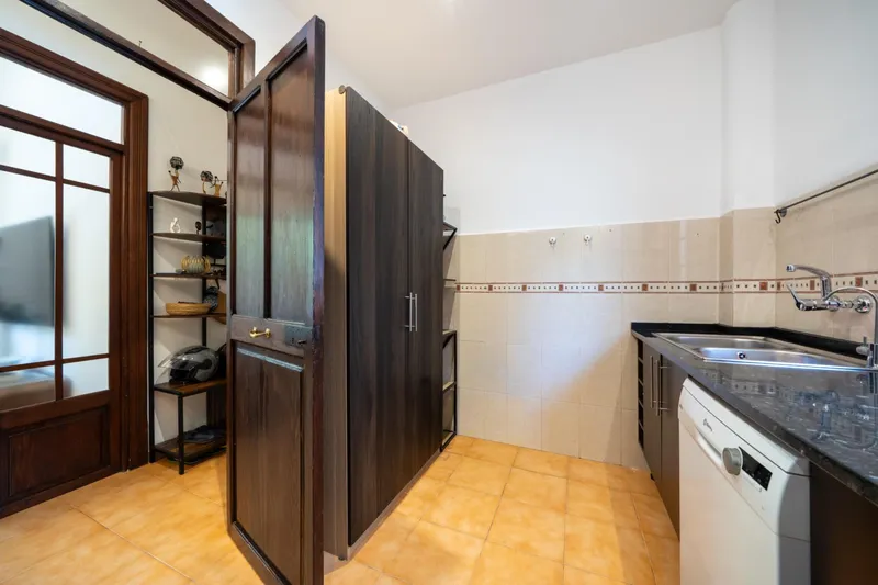 First floor with elevator on 31 de Diciembre, Palma — photo 7