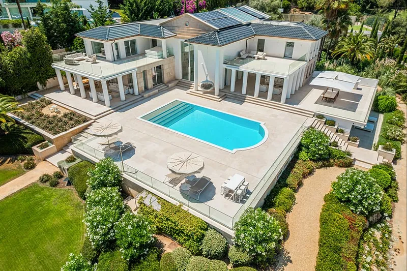 Exceptional Designer Estate with Panoramic Views in Son Vida — photo 3
