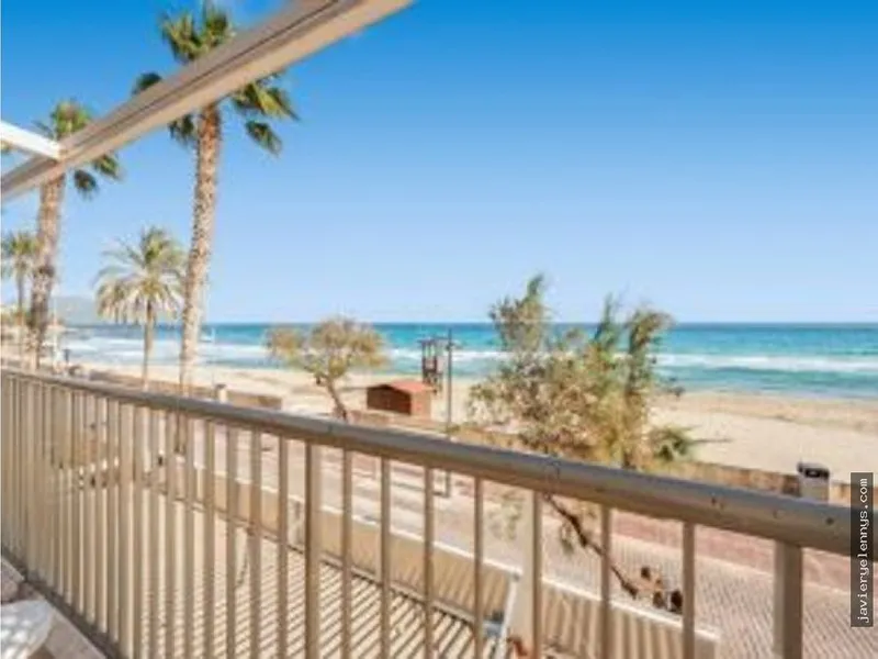 Apartment rental on the seafront promenade — photo 1