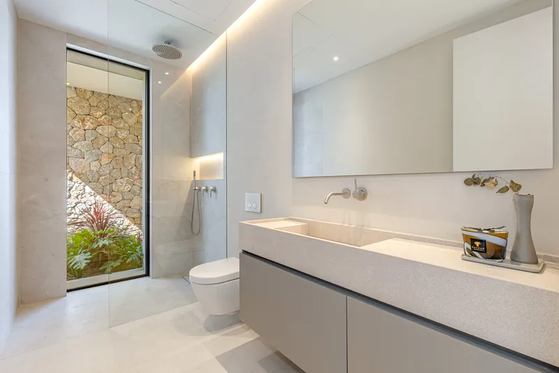 Villa in Portals Nous - Property with sea views and pool — photo 10