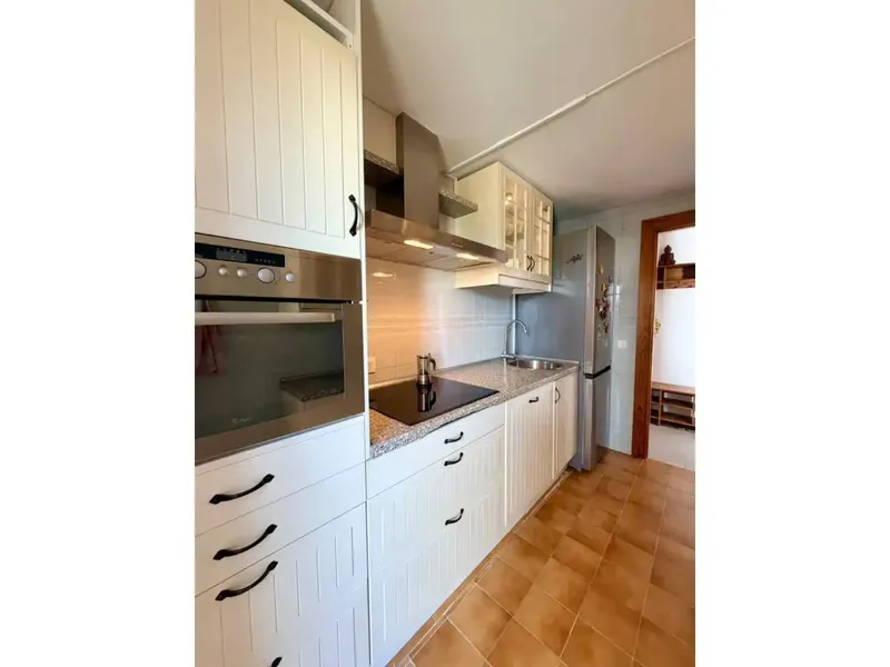 Presentamos este maravilloso piso en alquiler, en la zona de can pastilla en una finca muy tranquila donde podrás relajarte y disfrutar del  — photo 5