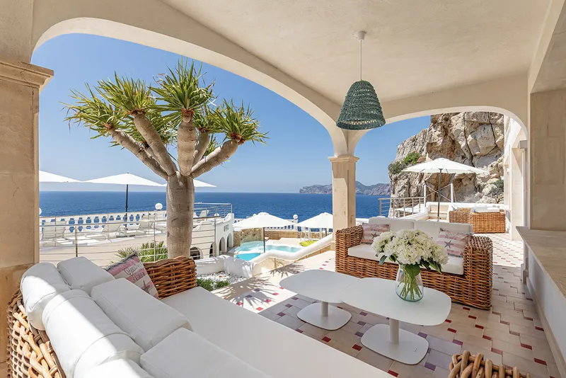 Villa in Santa Ponsa - Modern and completely renovated villa with unobstructed sea views — photo 5