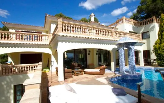 Front line Villa with tantalising sea views and direct sea access in Cala Vinyes – For Rent — photo 1