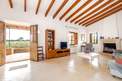 San Lorenzo, stylishly-furnished traditional finca between Arta and Sant Llorenc with panoramic views, ample privacy and modern comfort for rent from November to May — photo 6