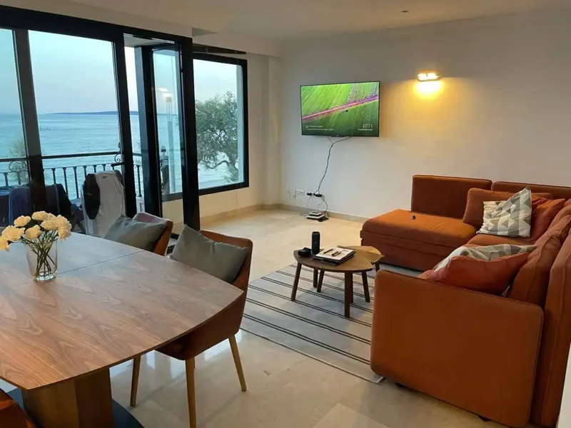 Apartment on the first line of El Molinar, with balcony/terrace, unbeatable views of the Bay of Palma. — photo 5