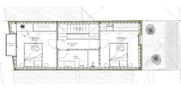 Building with construction license for a duplex with garage on ground floor, on first floor a room — photo 9