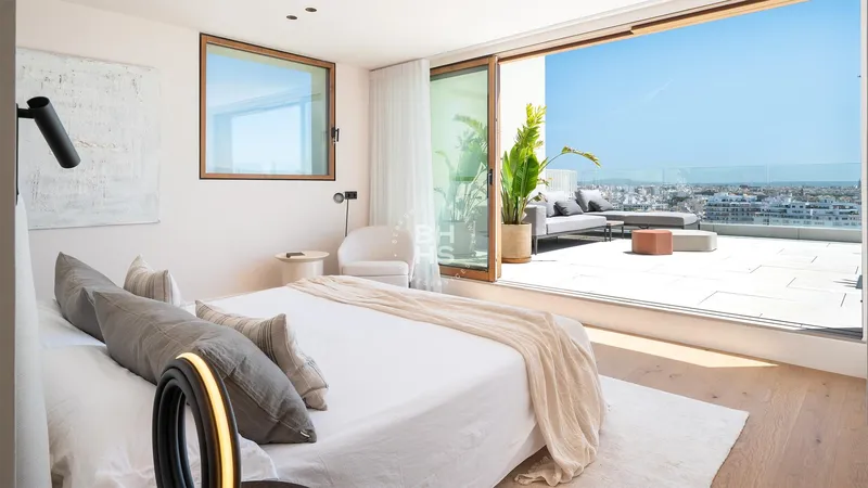 Penthouse for sale in Son Armadans — photo 1