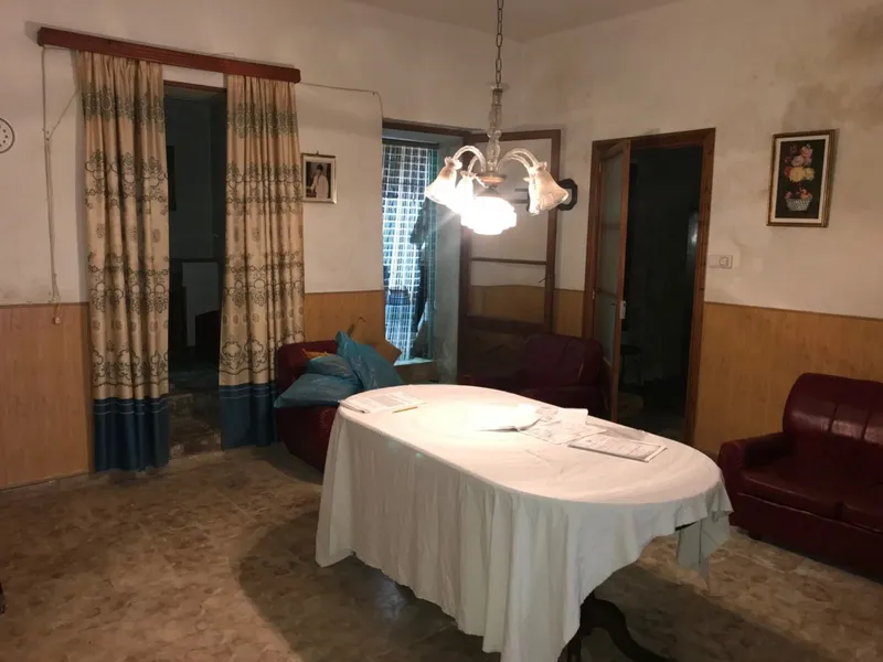 Village house to renovate in Sineu — photo 7