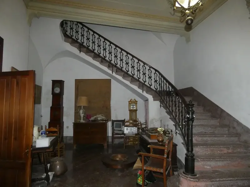 Large townhouse of 793 m² for sale in the heart of Inca, very close to the town hall and on the pedestrian streets of the city center. Buildi — photo 4
