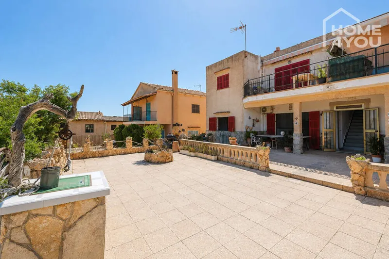 82m² ground-floor apartment with 4 rooms, bathroom and close to the beach for sale — photo 2