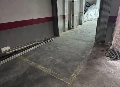 Parkings in Lloseta — photo 10