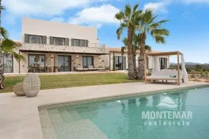 Modern new build with pool and beautiful view of Ses Salines for sale — photo 1