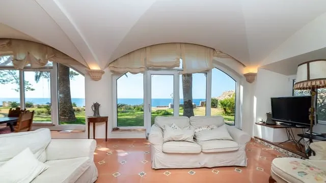Finca/Country House for sale in Banyalbufar, Mallorca — photo 1